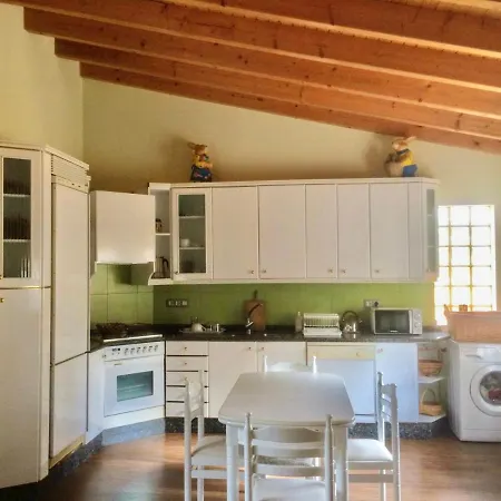 Casa Con Encanto A Capilla * Arrabaldo